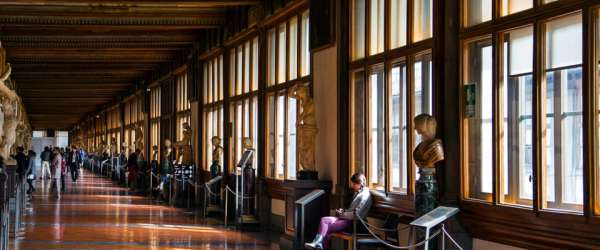 Tourist guide for Florence museums, the best private tours.
